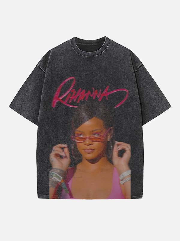 Rihanna Print Round Neck T-shirt