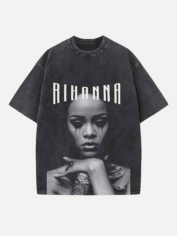 Rihanna Print Round Neck T-shirt