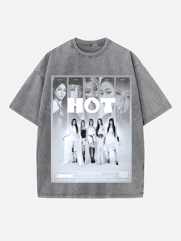 LE SSERAFIM Print Round Neck T-shirt