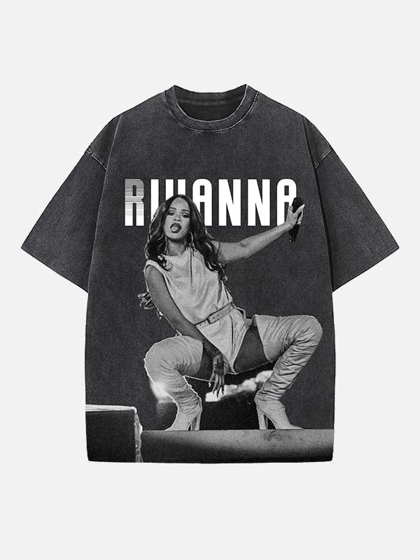 Rihanna Print Round Neck T-shirt