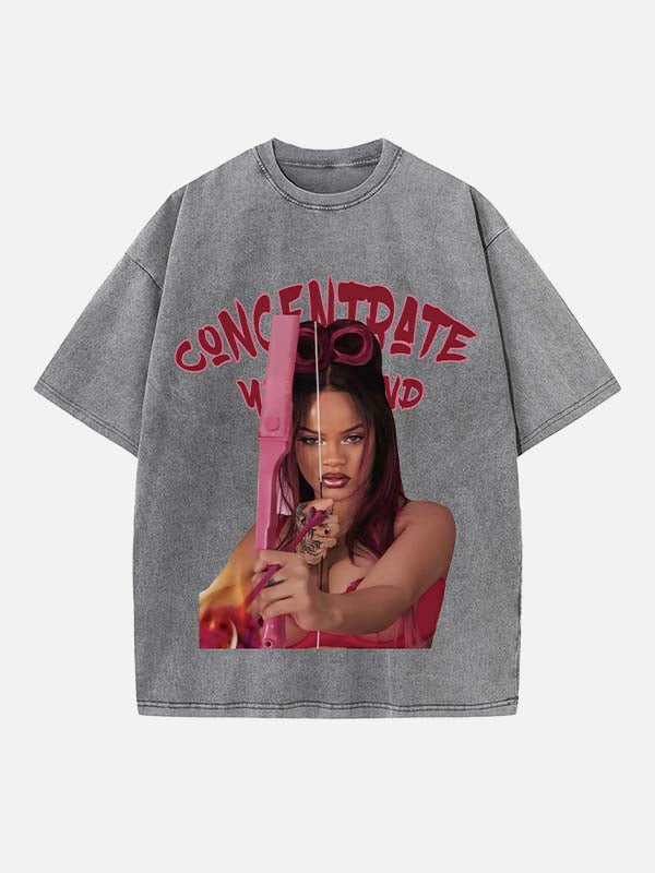 Rihanna Print Round Neck T-shirt