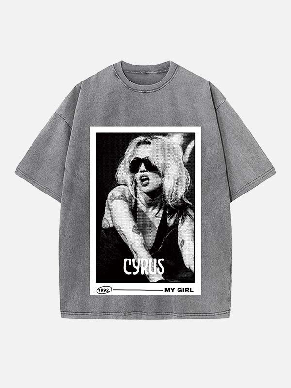 Miley Cyrus Print Round Neck T-shirt