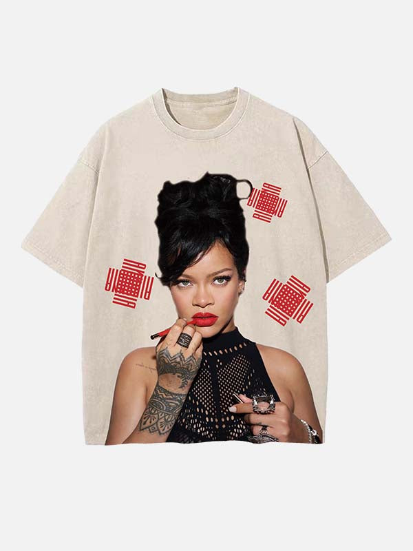 Rihanna Print Round Neck T-shirt