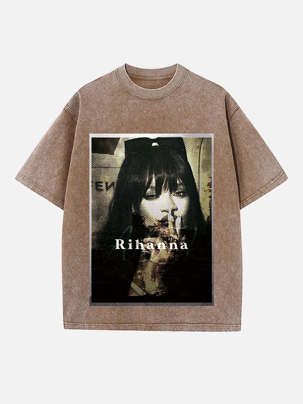 Rihanna Print Round Neck T-shirt