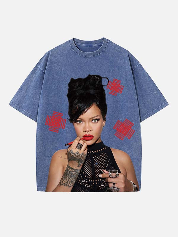 Rihanna Print Round Neck T-shirt