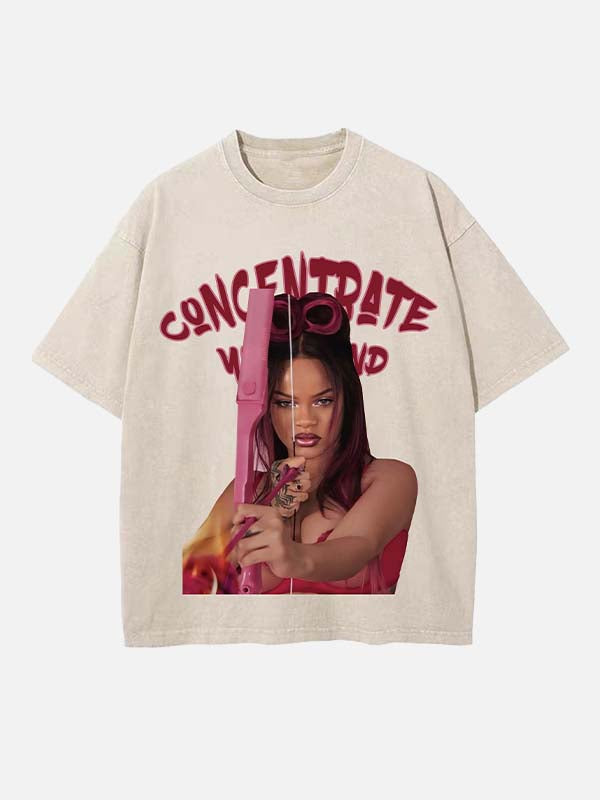 Rihanna Print Round Neck T-shirt