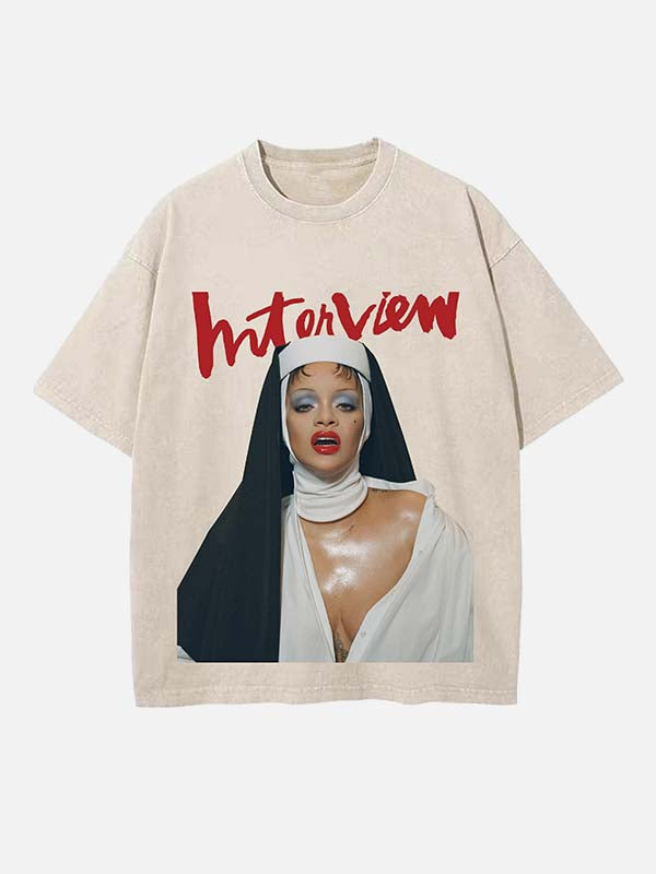 Rihanna Print Round Neck T-shirt