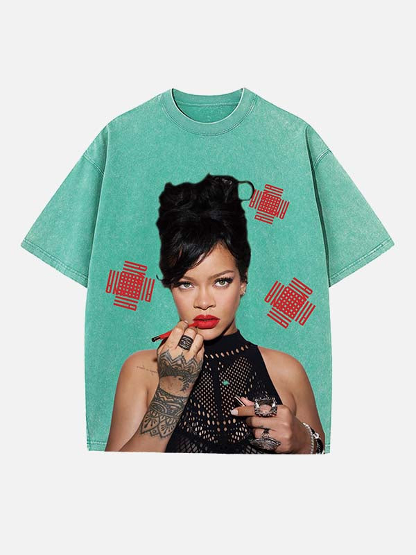 Rihanna Print Round Neck T-shirt