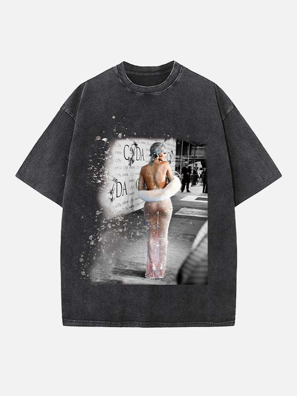Rihanna Print Round Neck T-shirt